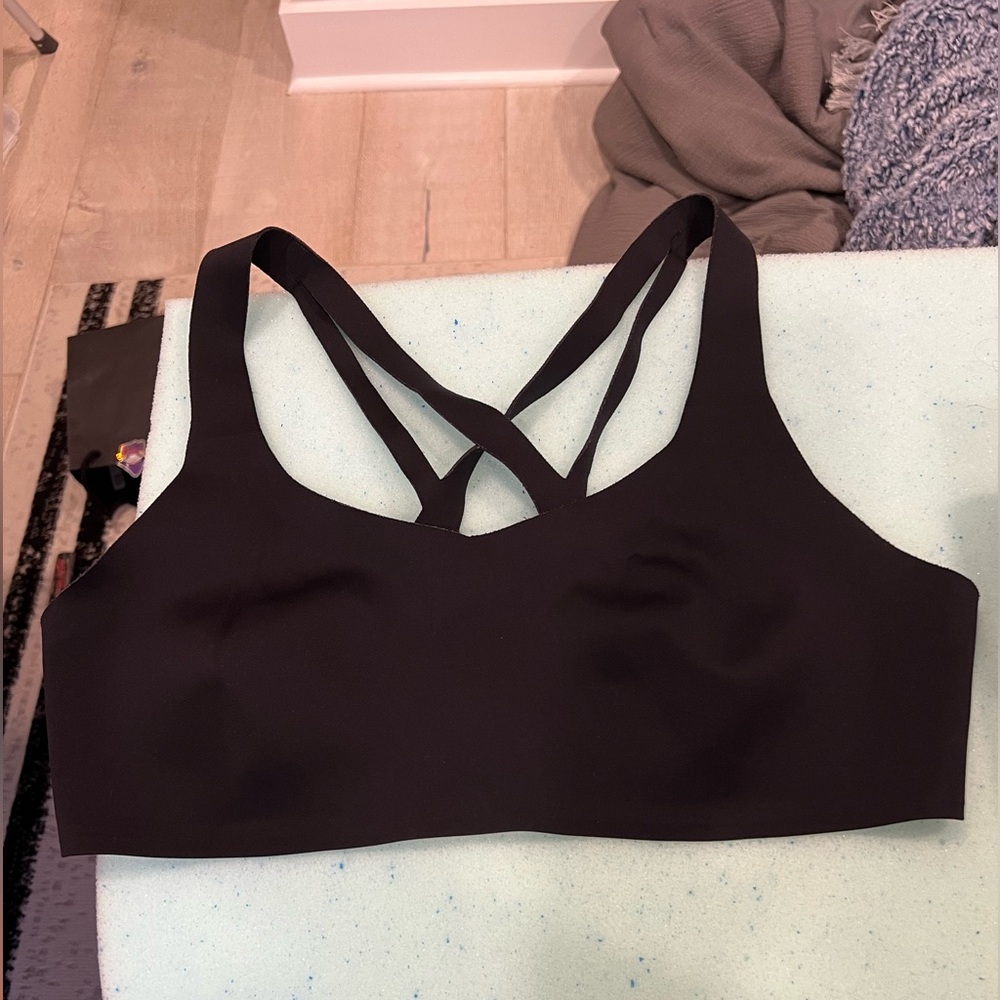 Lululemon black bra size 10 b/c